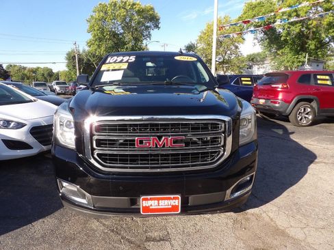 Used 2016 GMC Yukon SLE AWD/4WD image 3
