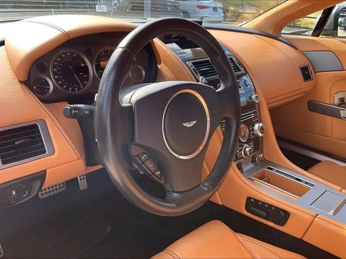Used 2012 Aston Martin V8 Vantage Coupe image 16