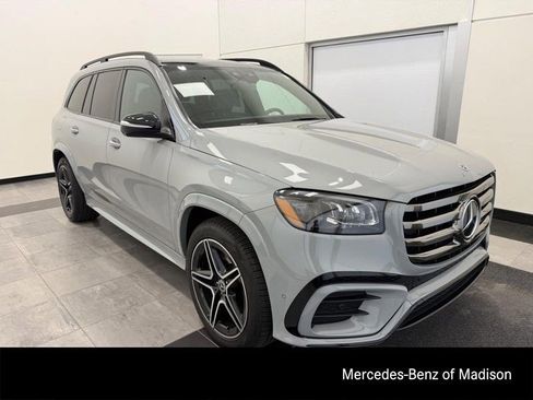 Certified 2025 Mercedes-Benz GLS 450 4MATIC image 1