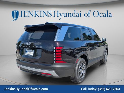 New 2026 Hyundai Palisade SE image 3