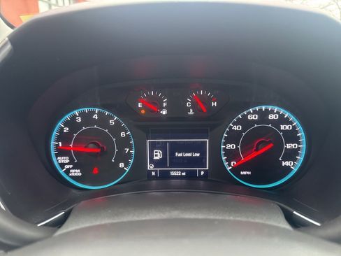 Used 2023 Chevrolet Equinox LS image 18