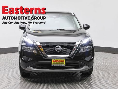 Used 2023 Nissan Rogue SV w/ SV Premium B Package AWD/4WD image 2