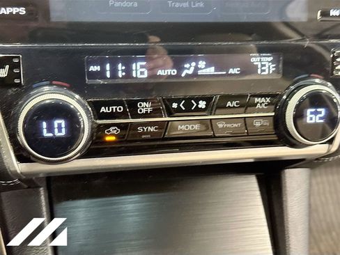 Used 2018 Subaru Outback 2.5i Limited AWD/4WD image 17