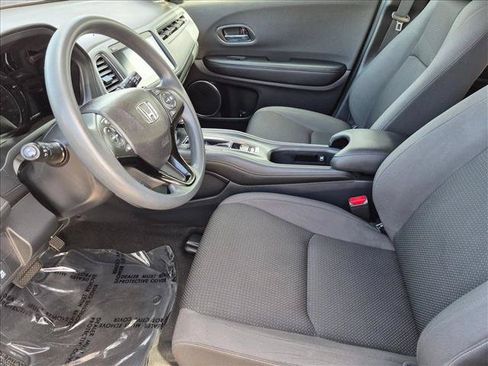 Used 2019 Honda HR-V EX image 15