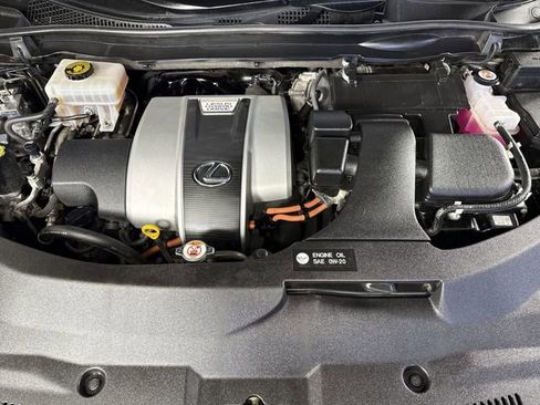 Used 2021 Lexus RX 450h AWD w/ Luxury Package image 29