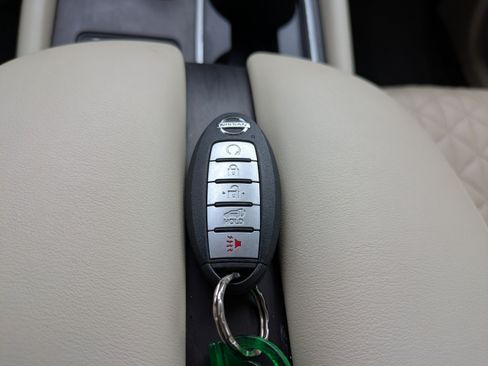 Used 2019 Nissan Murano Platinum FWD image 33