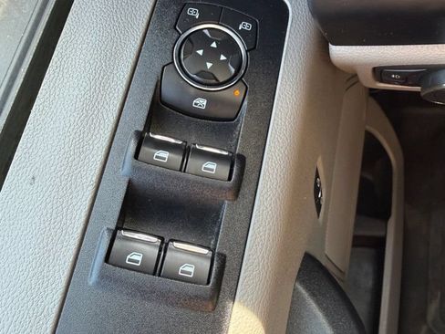 Used 2018 Ford F150 XL w/ Equipment Group 101A Mid AWD/4WD image 4