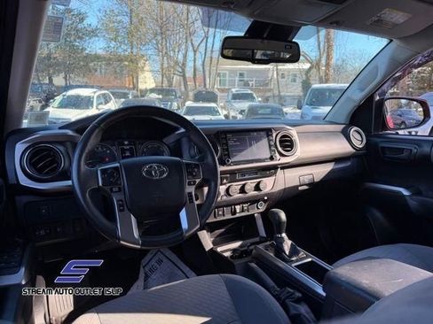 Used 2021 Toyota Tacoma SR5 image 26