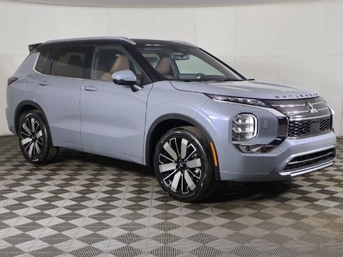 New 2026 Mitsubishi Outlander SEL AWD/4WD image 2