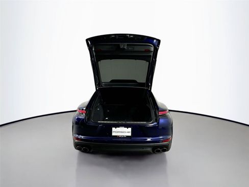 Certified 2026 Porsche Panamera image 36