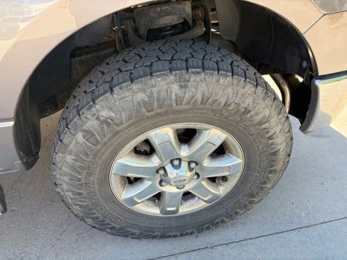 Used 2014 Ford F150 XLT w/ XLT Chrome Package AWD/4WD image 15