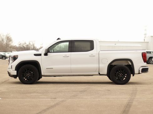Used 2024 GMC Sierra 1500 Elevation image 4