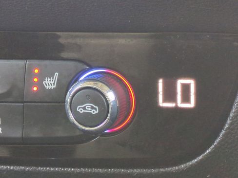 Used 2019 Buick Enclave Essence w/ Trailering Package, 5000 lbs. image 32