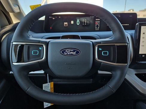 New 2025 Ford Expedition Max Active image 27