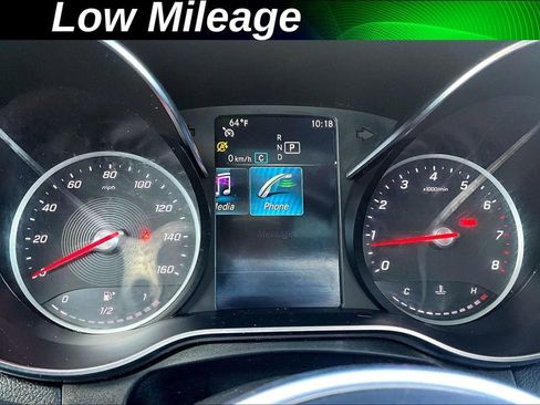 Used 2020 Mercedes-Benz GLC 300 4MATIC image 2