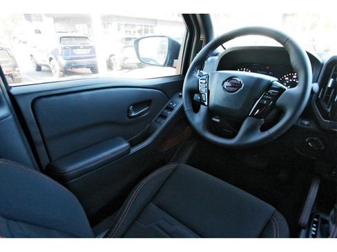 New 2026 Nissan Frontier PRO-4X w/ Pro-4x Convenience Package image 6