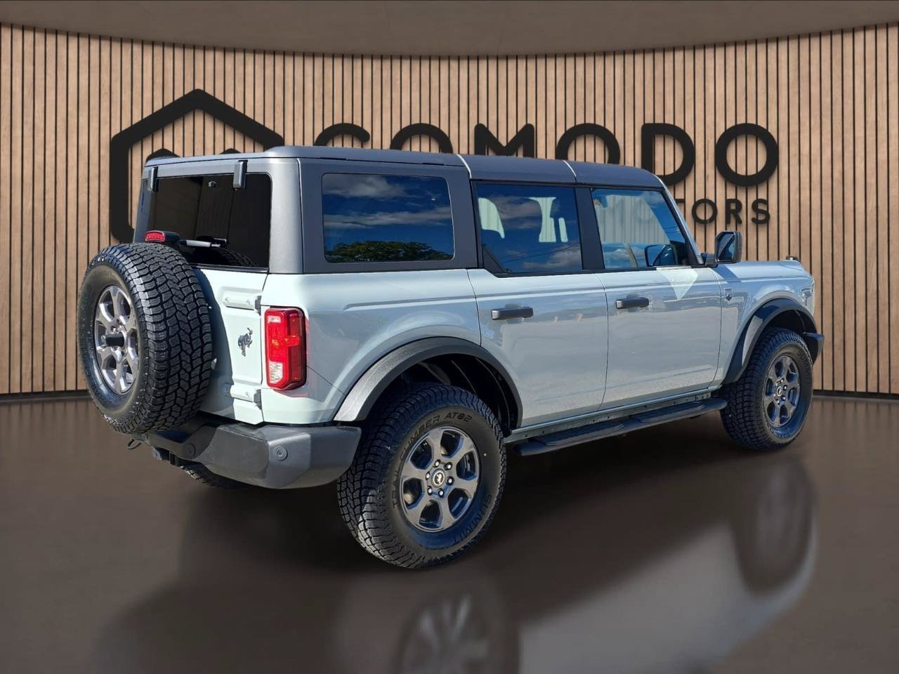 Used 2022 Ford Bronco Big Bend AWD/4WD image 2