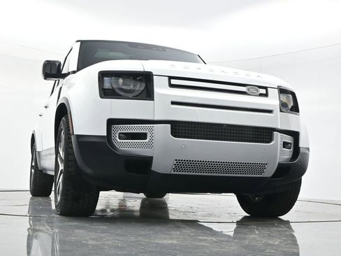 Used 2024 Land Rover Defender 110 S AWD/4WD image 45