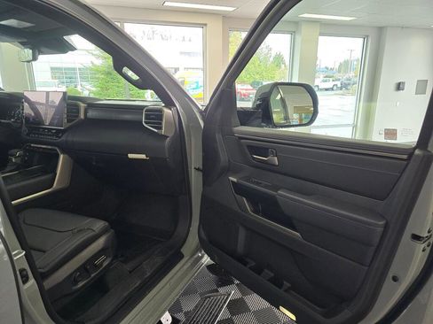 New 2026 Toyota Tundra Platinum image 40