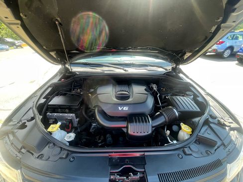 Used 2015 Jeep Grand Cherokee Overland image 20