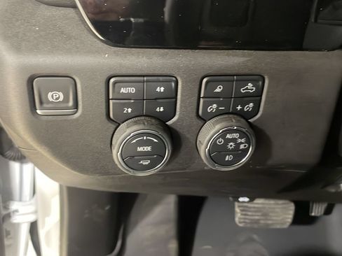 Used 2024 Chevrolet Silverado 2500 LTZ w/ LTZ Plus Package AWD/4WD image 21