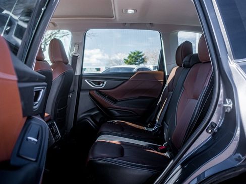 Used 2022 Subaru Forester Touring image 38