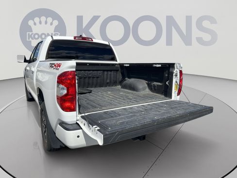 Used 2020 Toyota Tundra Limited w/ Limited Premium Package AWD/4WD image 26