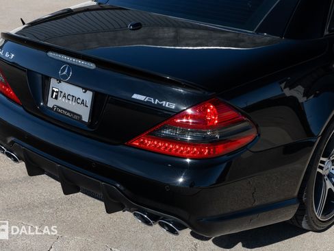 Used 2012 Mercedes-Benz SL 63 AMG image 17