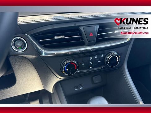 Used 2025 Buick Encore GX Preferred AWD/4WD image 28