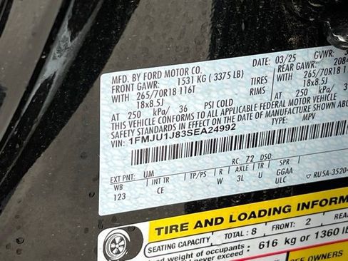 Used 2025 Ford Expedition Active AWD/4WD image 36