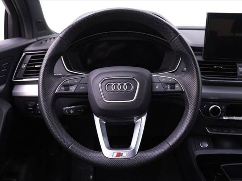 Certified 2024 Audi Q5 e Premium Plus w/ Premium Plus Package image 17