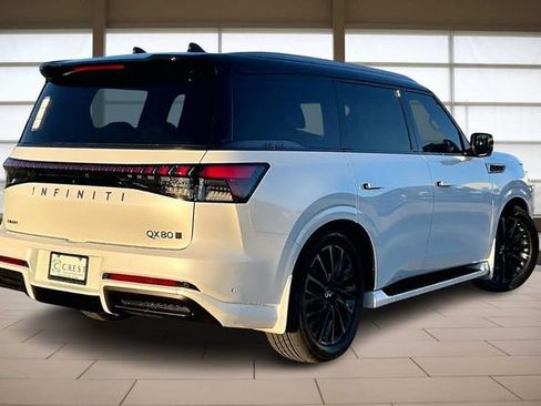 New 2026 INFINITI QX80 Autograph image 2
