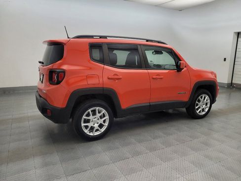 Used 2020 Jeep Renegade Latitude w/ Popular Equipment Group AWD/4WD image 10