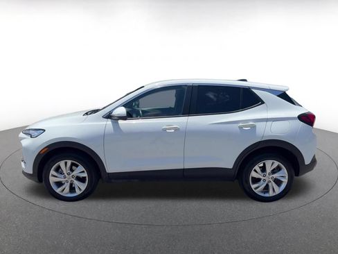 Used 2025 Buick Encore GX Preferred FWD image 8