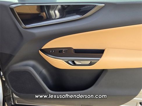 Certified 2025 Lexus NX 250 FWD image 21