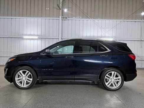 Used 2021 Chevrolet Equinox Premier AWD/4WD image 15