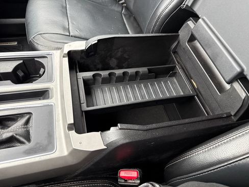 Used 2017 Ford F150 Lariat AWD/4WD image 26