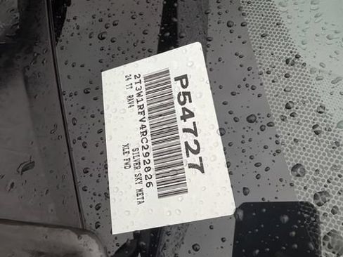 Used 2020 Buick Enclave Premium w/ Sun and Sites Package FWD image 29