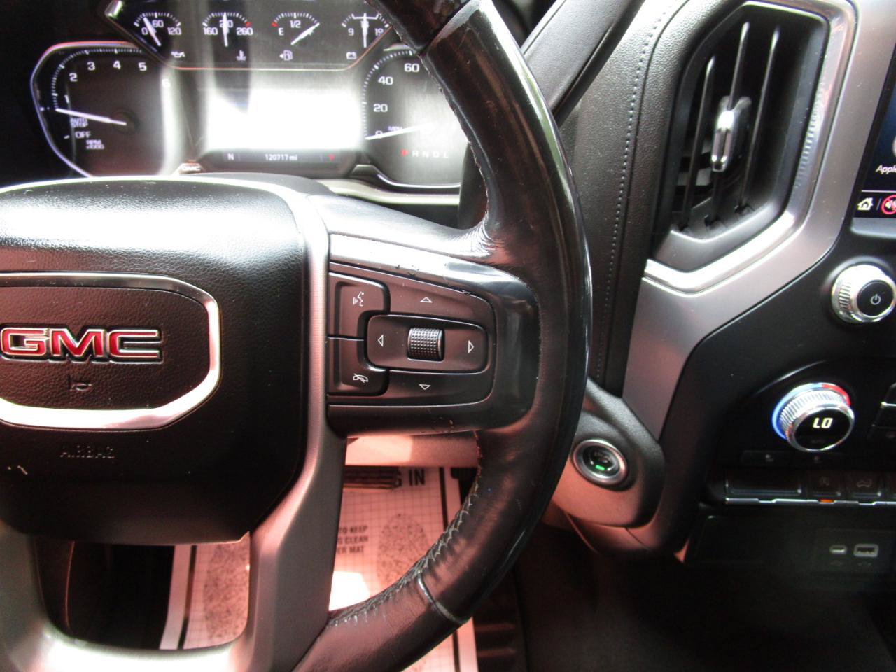 Used 2021 GMC Sierra 1500 SLE RWD image 13