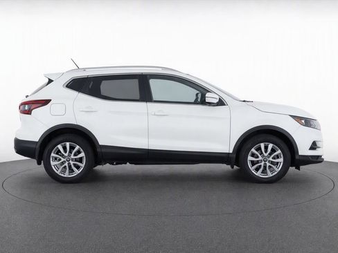 Used 2020 Nissan Rogue Sport SV AWD/4WD image 10