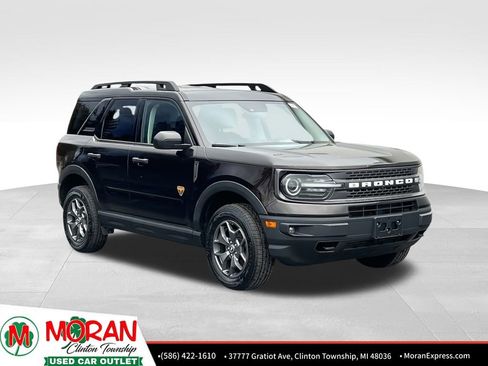 Used 2021 Ford Bronco Sport Badlands image 7
