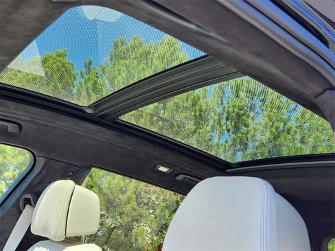 Used 2025 BMW X7 xDrive40i w/ Executive Package image 22