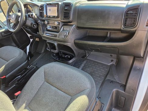 Used 2022 RAM ProMaster 2500 FWD image 22