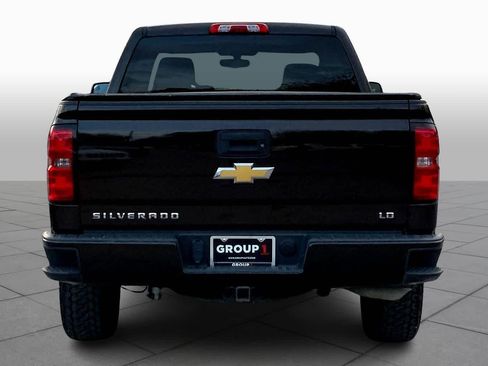 Used 2019 Chevrolet Silverado 1500 LT w/ All Star Edition image 3