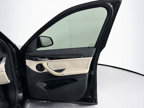 Used 2018 BMW X1 sDrive28i w/ Convenience Package image 33