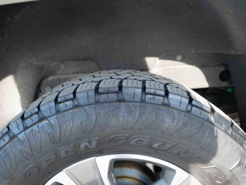 Used 2018 Chevrolet Colorado Z71 image 29