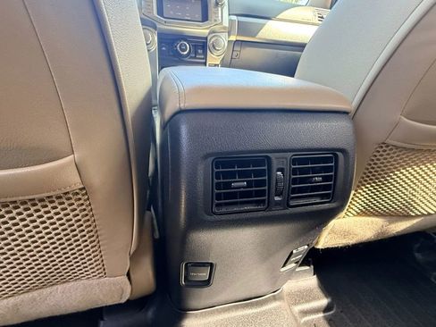 Used 2015 Toyota 4Runner SR5 Premium image 11