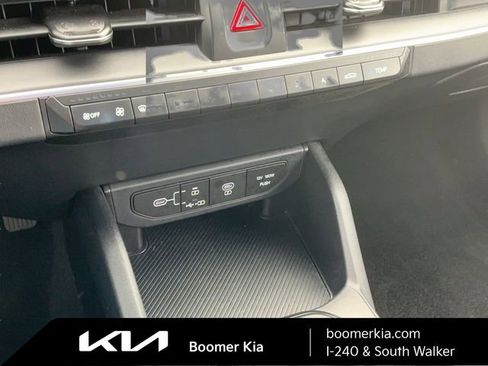 Certified 2025 Kia K4 LXS image 23