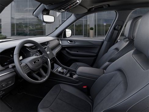 New 2025 Jeep Grand Cherokee L Altitude image 22