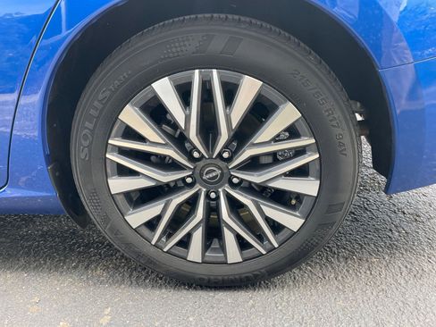 Used 2025 Nissan Altima 2.5 SV image 30